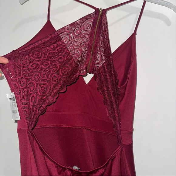 🌷5/$20 NWT Charlotte Russe Burgundy Maxi Dress - Picture 3 of 5